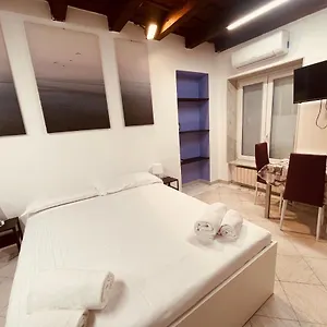  Appartement Lungadige Italie